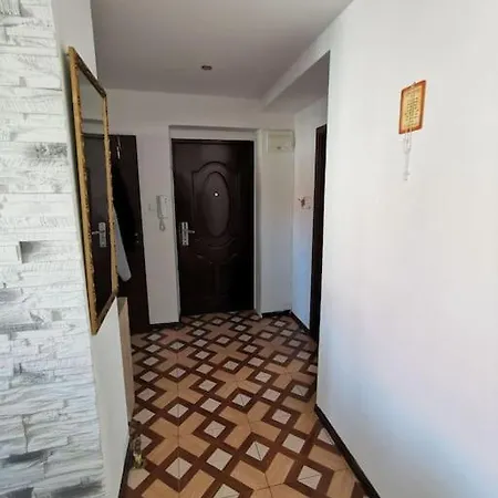 V Centre Mesta *