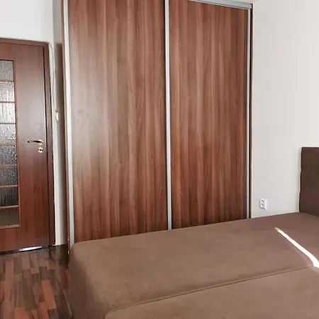 V Centre Mesta 公寓