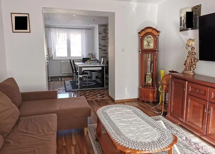 V Centre Mesta アパート